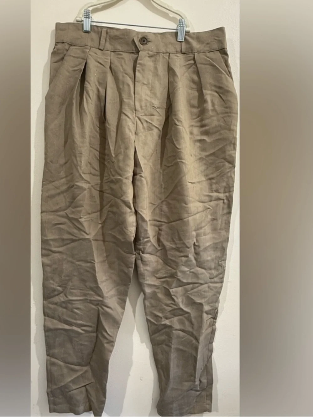 DANTE Men's Pleated Chino Pants in Taupe